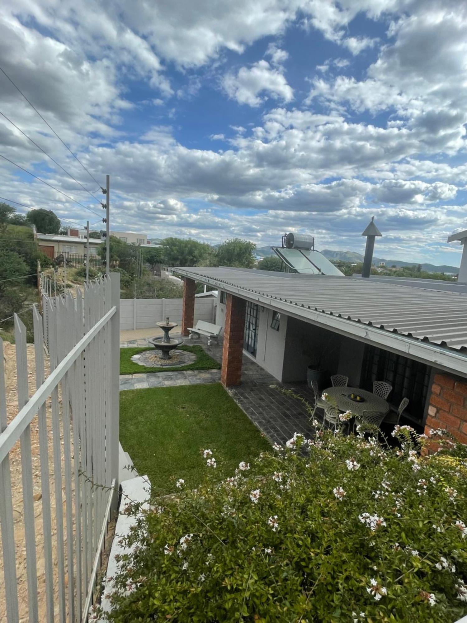 City Comfort Self Catering Windhoek Buitenkant foto